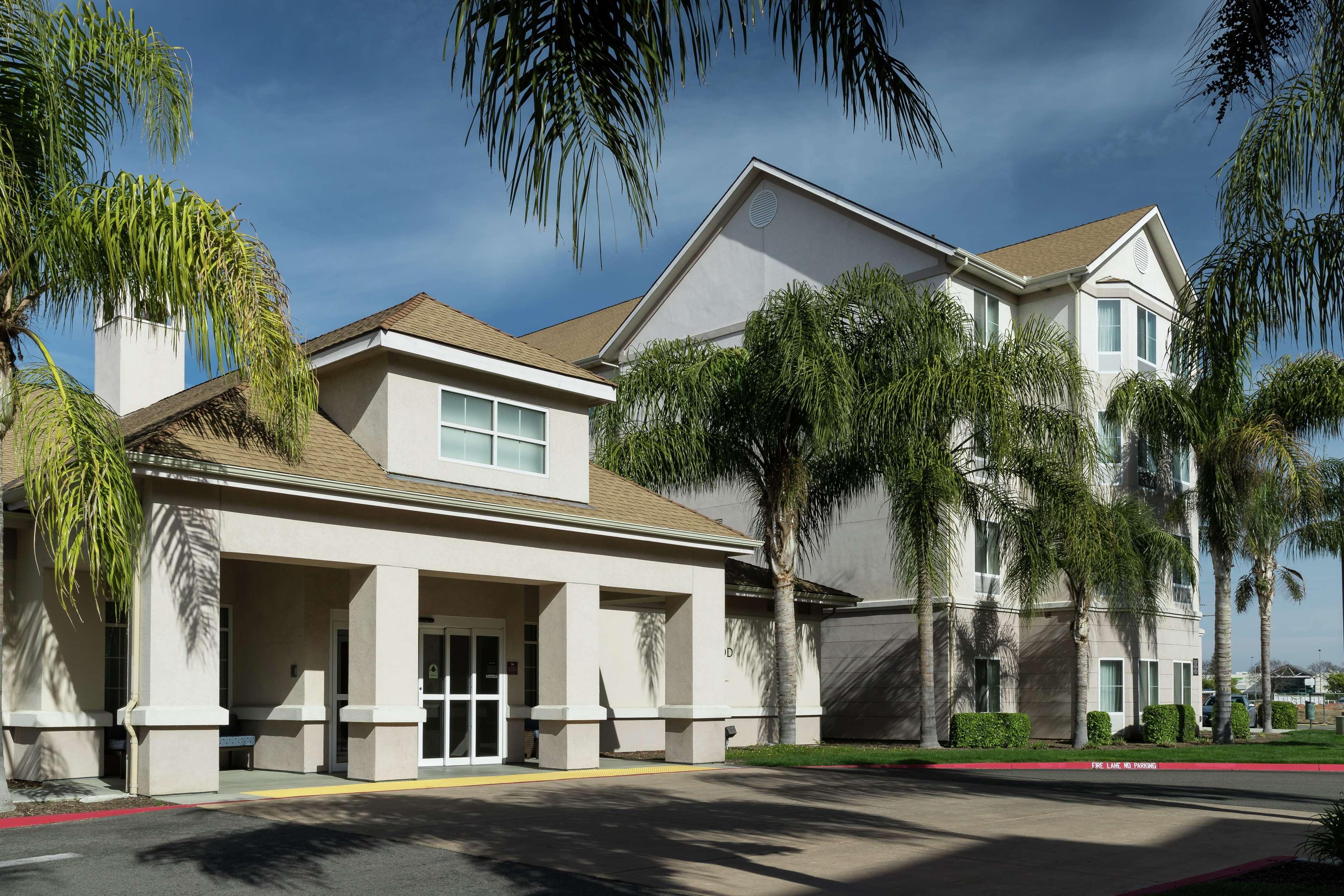 Homewood Suites By Hilton Fresno Airport/Кловис Экстерьер фото