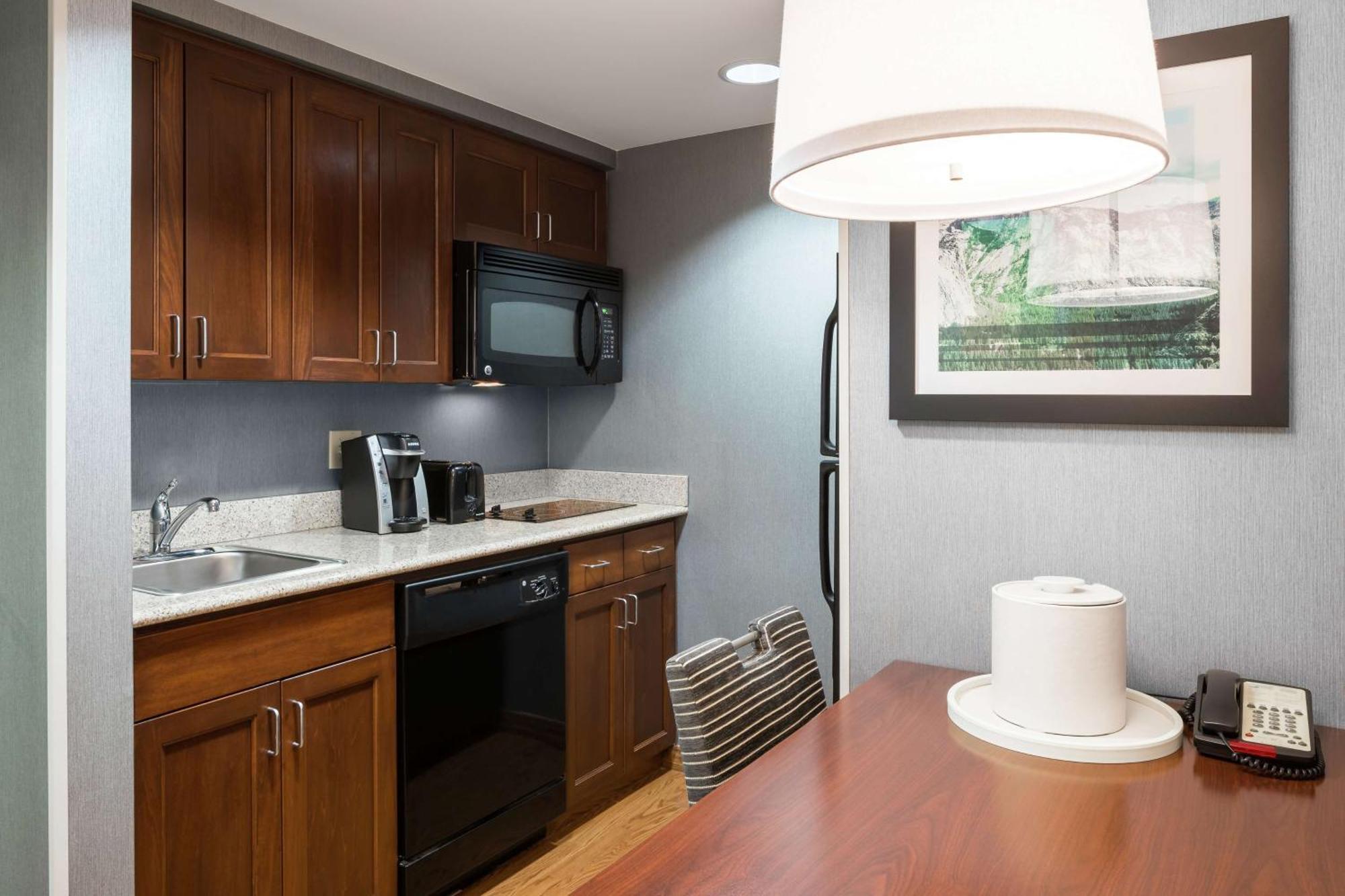 Homewood Suites By Hilton Fresno Airport/Кловис Экстерьер фото