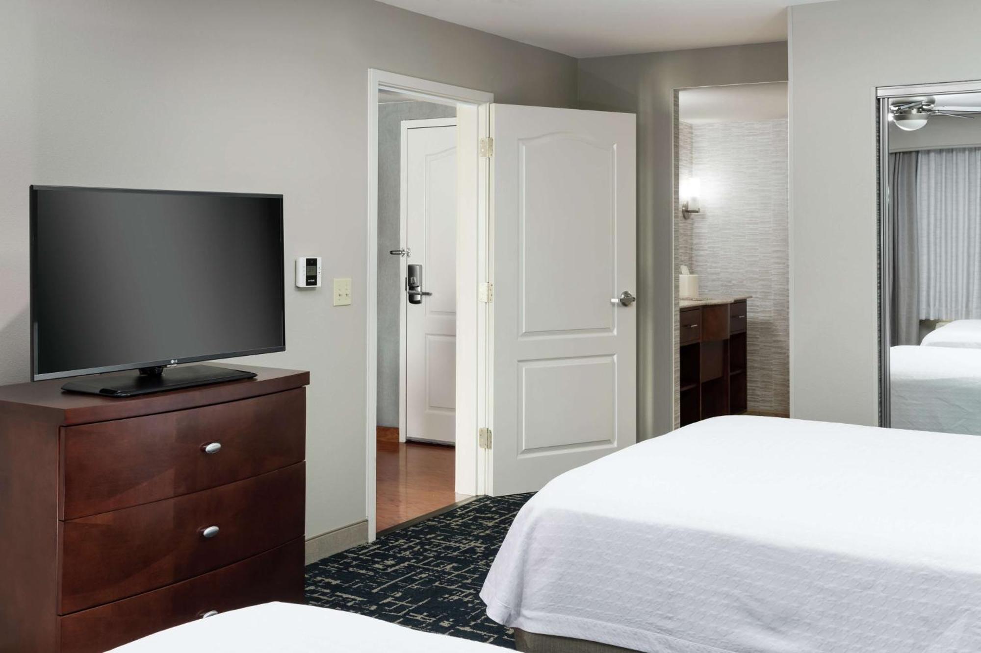 Homewood Suites By Hilton Fresno Airport/Кловис Экстерьер фото