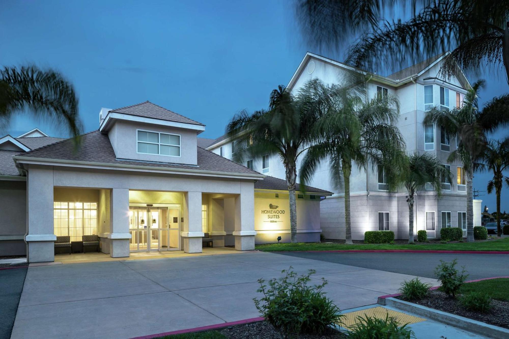 Homewood Suites By Hilton Fresno Airport/Кловис Экстерьер фото