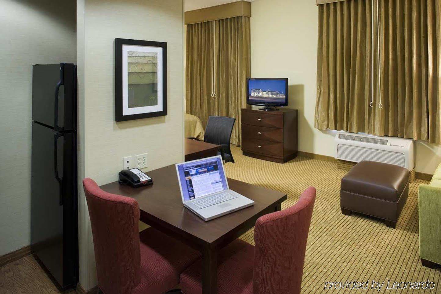 Homewood Suites By Hilton Fresno Airport/Кловис Экстерьер фото